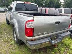 2005 TOYOTA  TUNDRA