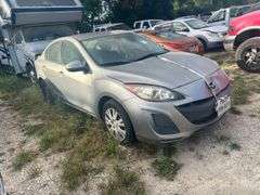 2011 MAZDA  MAZDA3