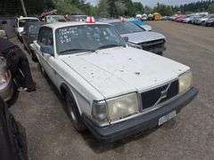 1991 VOLVO  240 SERIES