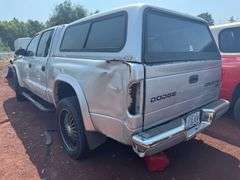 2004 DODGE  DAKOTA