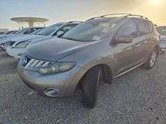2010 NISSAN  MURANO