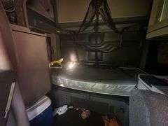 2011 FREIGHTLINER  CASCADIA