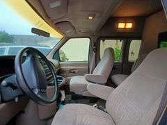1998 FORD  E-350