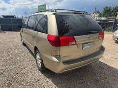 2004 TOYOTA  SIENNA