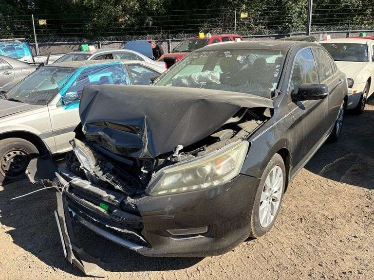 2013 HONDA  ACCORD