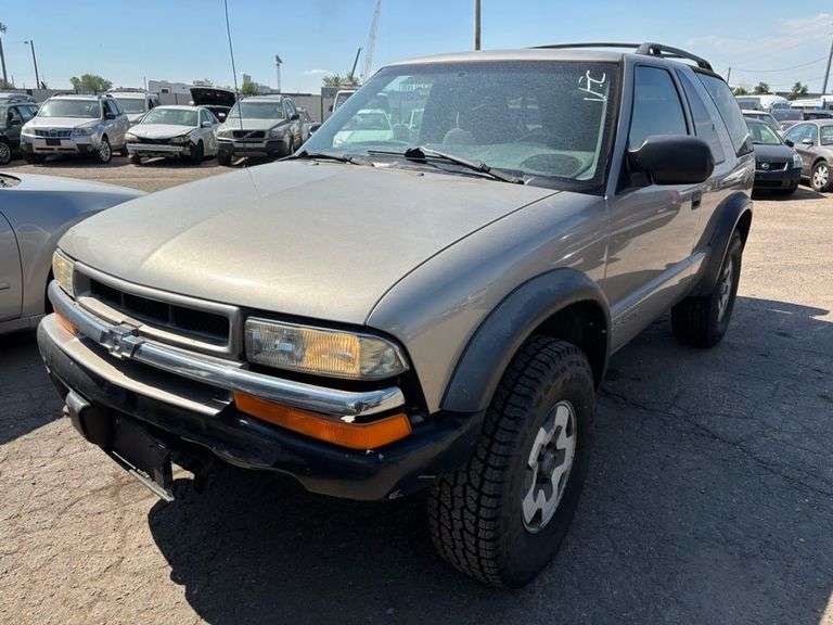 Title - 2002 CHEVROLET  BLAZER