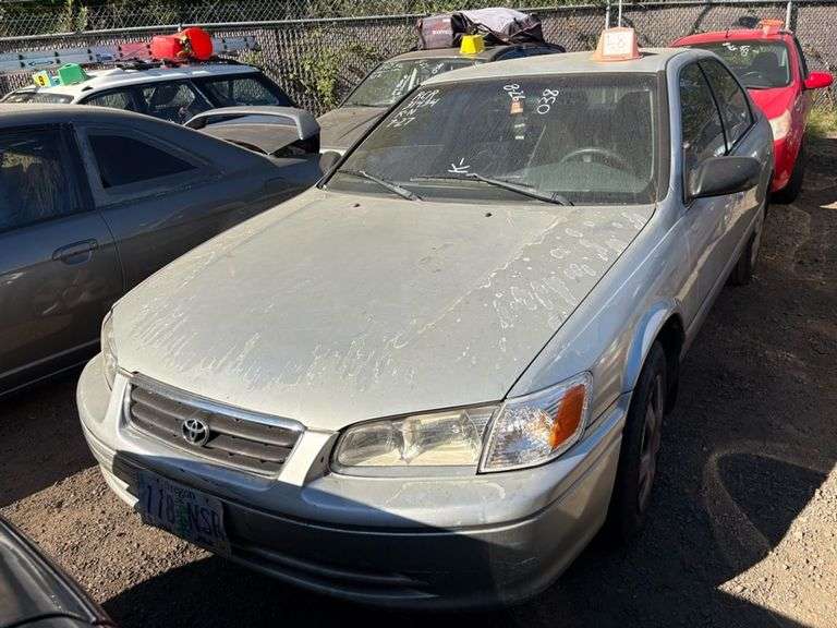 2001 TOYOTA  CAMRY