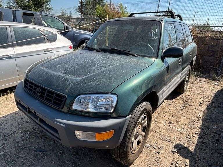 Title - 1999 TOYOTA  RAV4