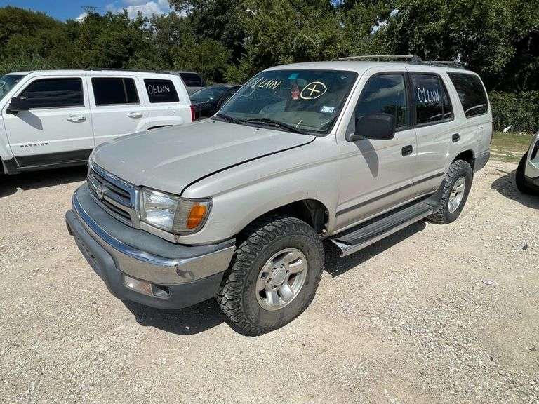 2000 TOYOTA  4-RUNNER