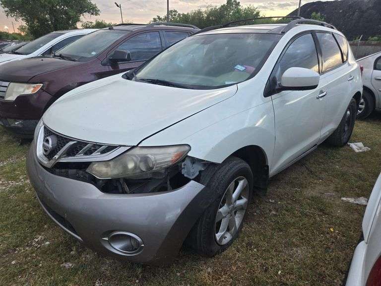2011 NISSAN  MURANO