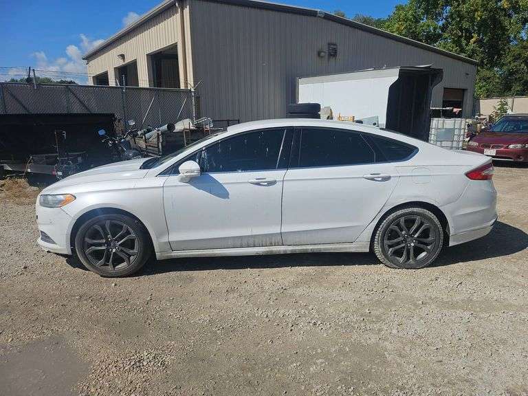 2016 FORD  FUSION