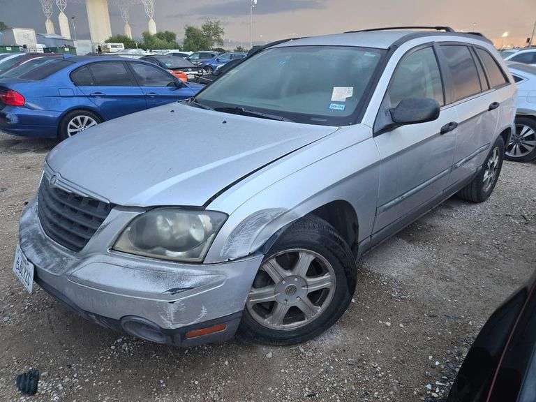 2005 CHRYSLER  PACIFICA