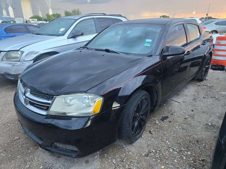 2013 DODGE  AVENGER