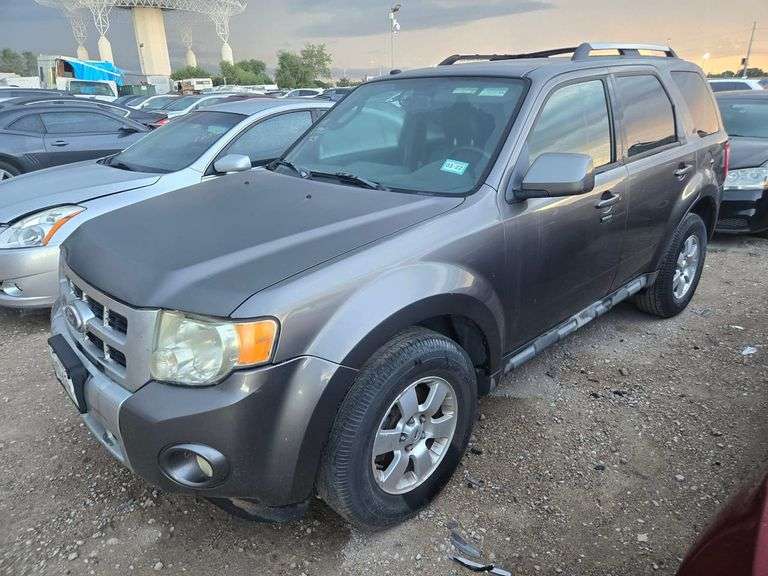 2010 FORD  ESCAPE