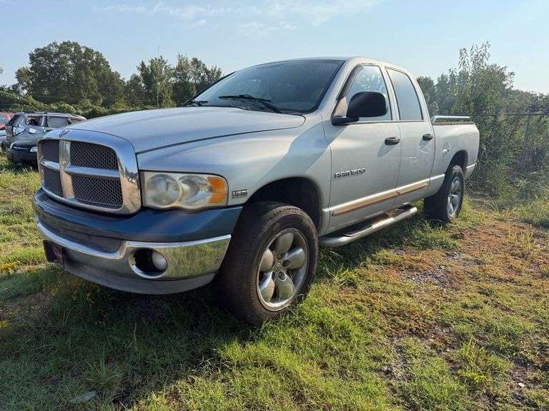 2004 DODGE RAM