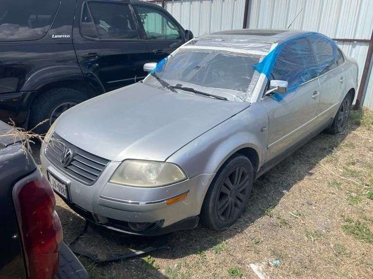 2002 VOLKSWAGEN  PASSAT