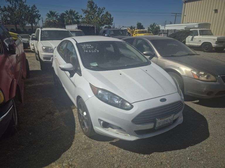2014 FORD  FIESTA