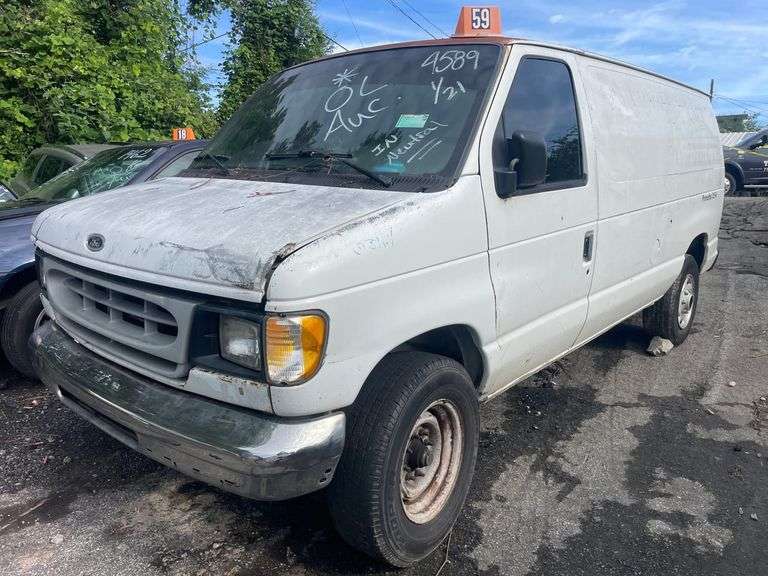 2000 FORD E-250