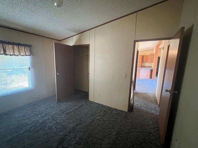 1998 Champion Manufactured Home