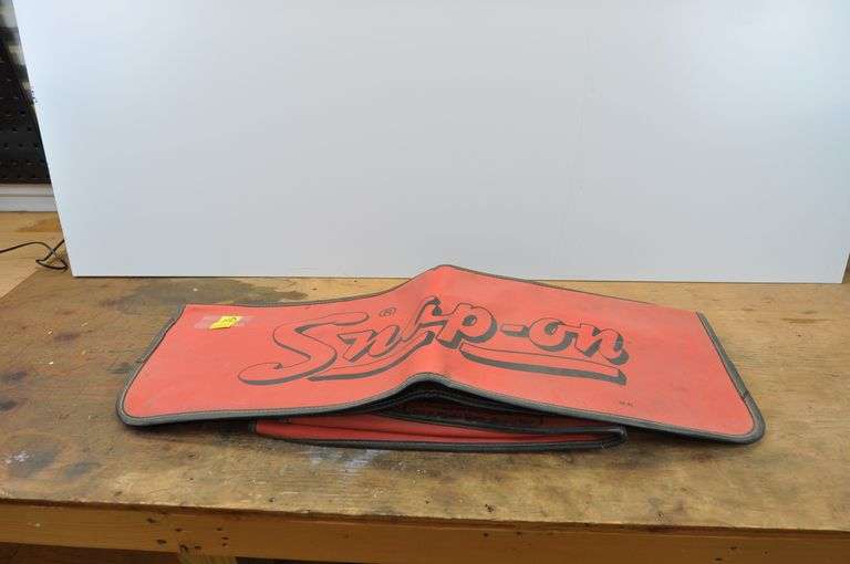 (2) Snap-on Fender Covers