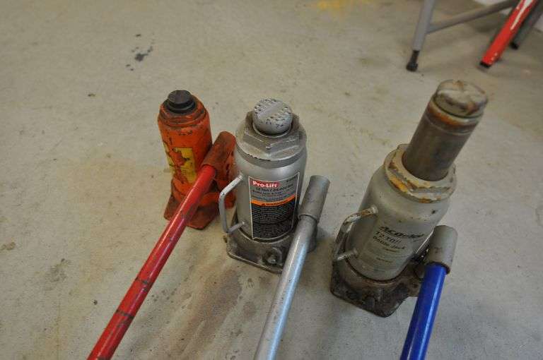 (3) Bottle Jacks