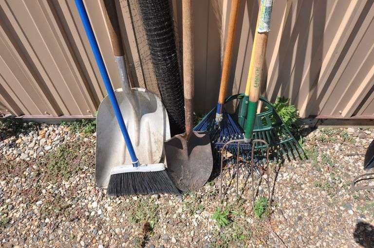 Misc Yard Tools