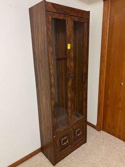 Laminated 6-Gun Display Case