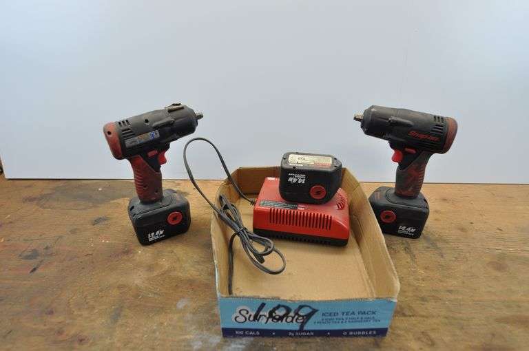 (2) Snap-on 1.4V 3/8" Impact Wrenches