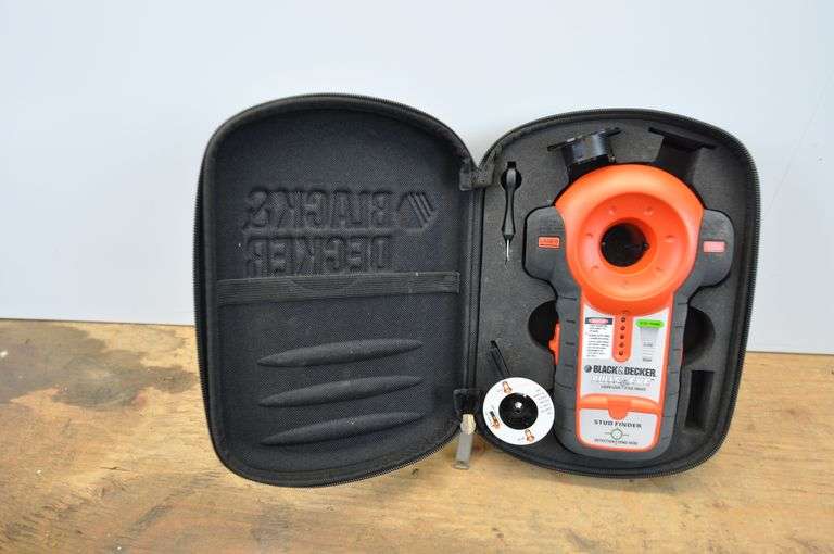Black & Decker Bullseye Laser Level & Stud Finder