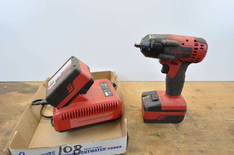Snap-on 18V 3/8" Impact Wrench