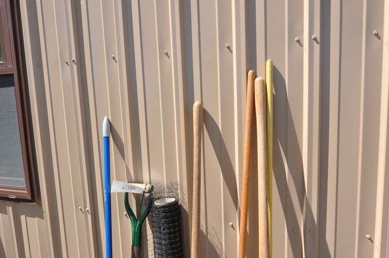 Misc Yard Tools