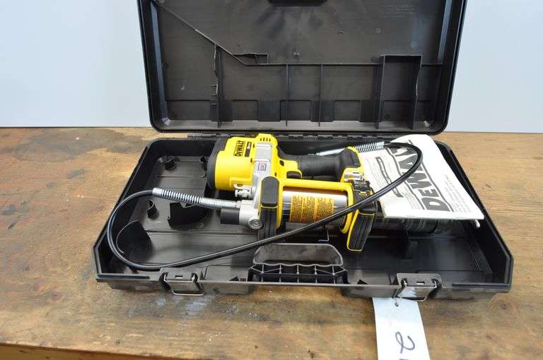 DeWalt 20v Grease Gun