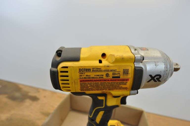 DeWalt 20V 1/2" 3-Spd Impact Wrench