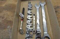 Gear wrenches, Claw-foot wrenches