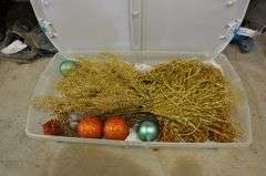 LARGE Lot of Assorted Christmas Items