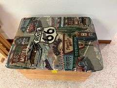 Bench/Storage Trunk