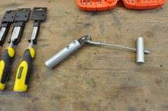Assorted Screwdrivers, Chisels & Driver Kit