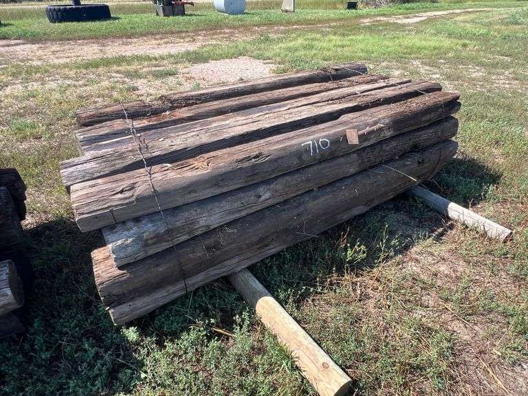 (20) 8ft Railroad Ties - OFFSITE