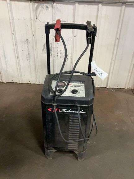 Schumacher Battery Charger/Booster