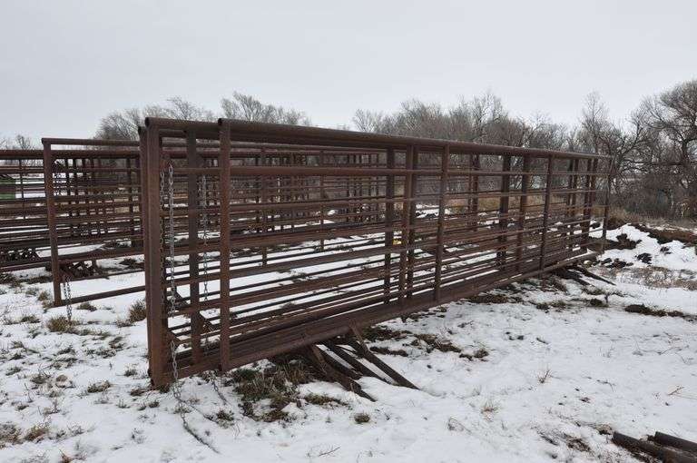 (5) HD 6' x 24' Free Standing Panels
