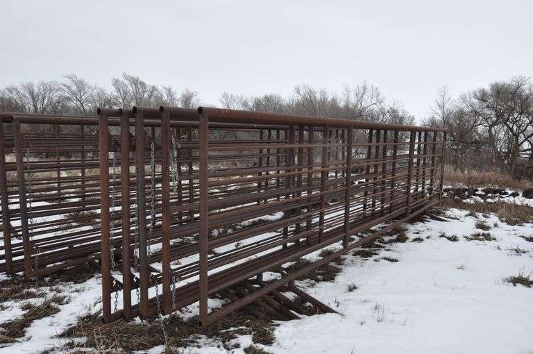 (5) HD 6' x 24' Free Standing Panels