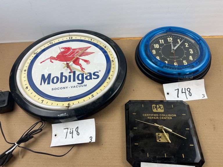 Mobilgas Neon Clock, Neon Clock, PPG clock