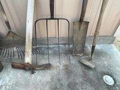 Post Hole Digger W/ Assorted Hand Tools
