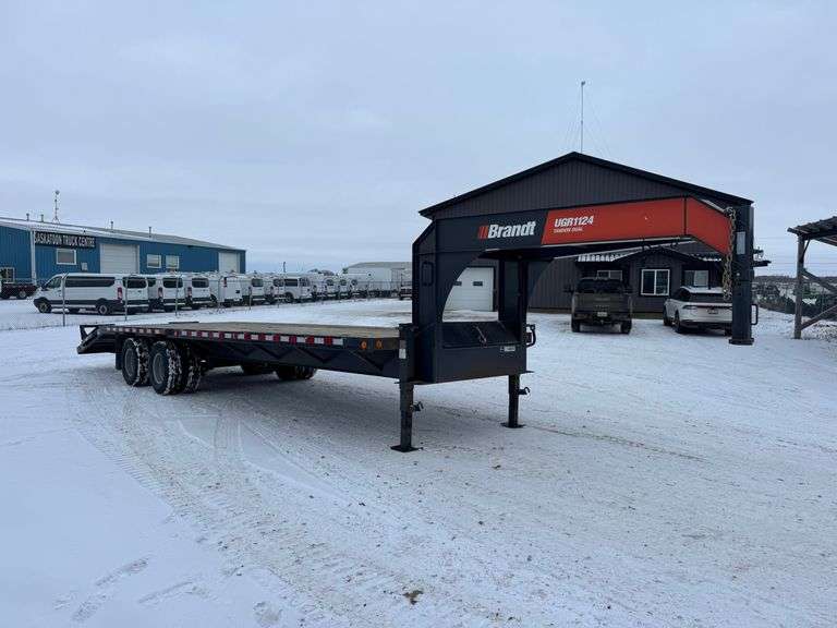 2018 Brandt UGR1124 T/A Gooseneck Trailer