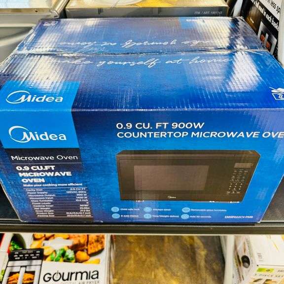 1) Midea .9 CU Ft 900 W Countertop Microwave Oven