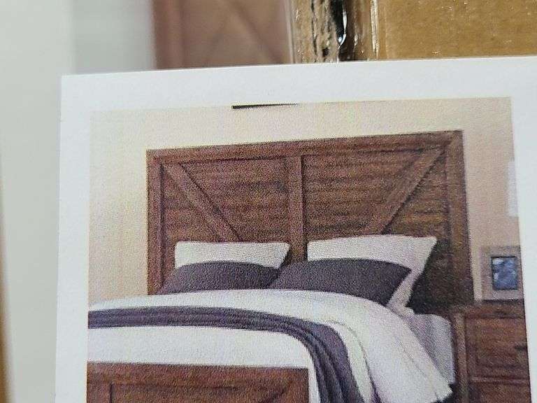 Emerald Queen Headboard