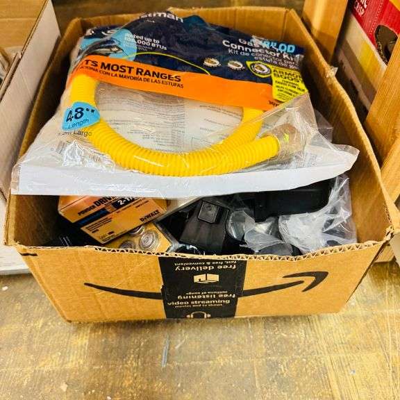 1) Eastman Gas Range Connector Kit 1) Stainless Steel Eastman Gas Range Connector
