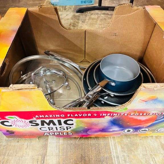 1) GreenPan Sauce Pan 1) Henckels Pan Set With Lids