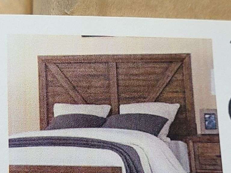 Emerald Queen Headboard