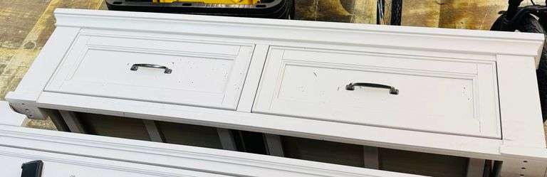 1) Full/Queen Foot Board with Drawers